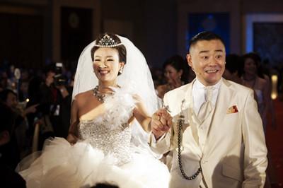 先堕胎后离婚 揭秘48岁周立波与前妻复婚又离